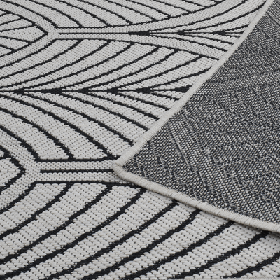 Monn Rugs