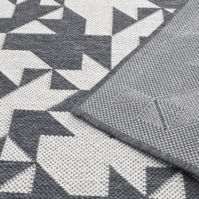 Monn rugs