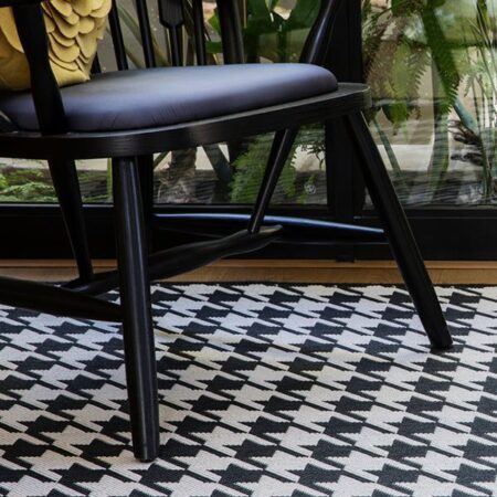 Monn Houndstooth Black Rug