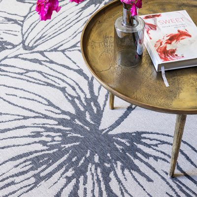 Monn Mendel White with Grey Rug